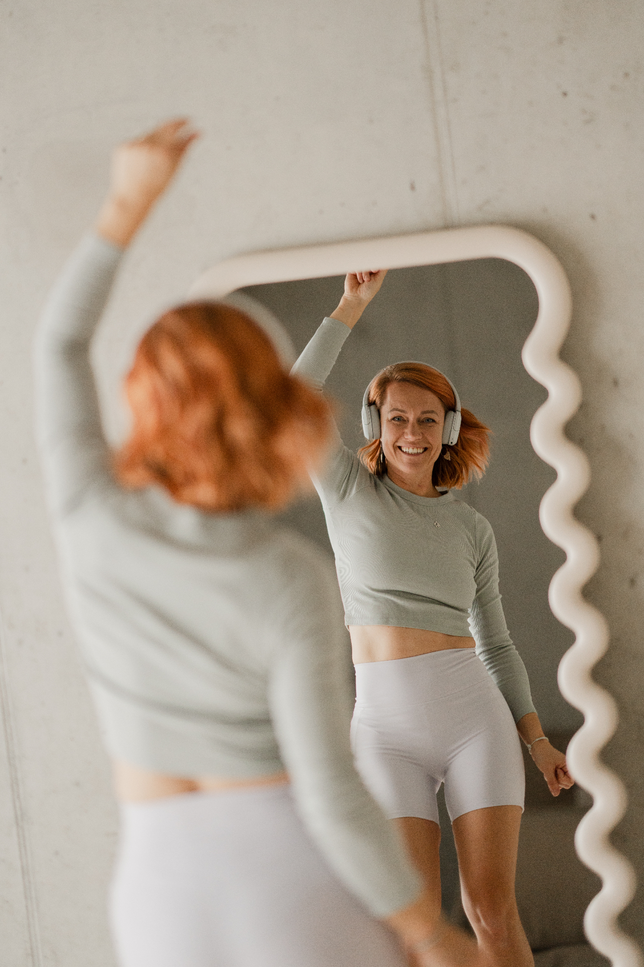 Tina, professeure de yoga, fondatrice de Lumai